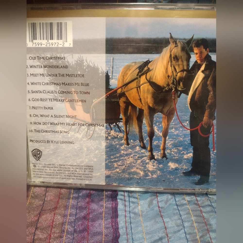 ⭐ BOGO ⭐ Randy Travis CD ( An Old Time Christmas ) - Picture 2 of 2
